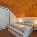 Gasthof Pod Smrkem - Budova A